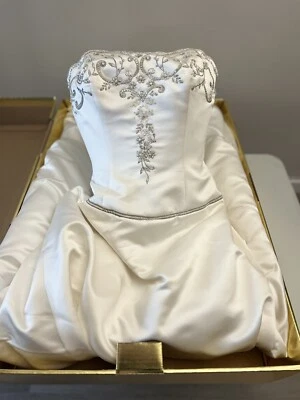 Elegant A-Line Casablanca Wedding Dress Ivory/Stunning Silver Beads/Veil/Tiara - Image 1 of 4