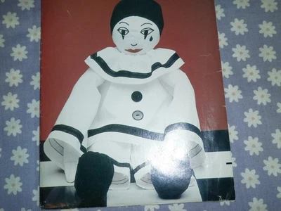 MUÑECA PAYASO Y PATRÓN DE ROPA SIN CORTAR BUTTERICK 273 DE PELUCHE 21" Foto 1 de 3