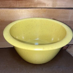 "Cuenco para servir vintage Kem o Holiday amarillo melamina 9"" con borde raro" - Imagen 1 de 9