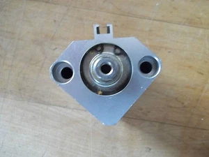 NUEVO CILINDRO NEUMÁTICO COMPACTO ESTÁNDAR SMC CDQ2B20-10DC - Imagen 1 de 4