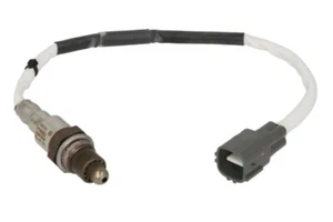 NEW GENUINE TOYOTA AND BOSCH LAMBDA OXYGEN SENSORSS FOR AYGO - Picture 1 of 18