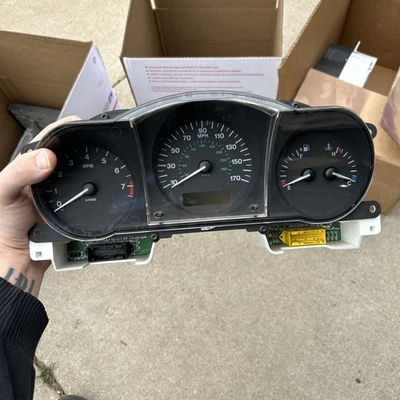 Grupo de velocímetros Jaguar XJ8 2001 2002 usado OEM LJE4300AB 154 k millas Foto 1 de 4
