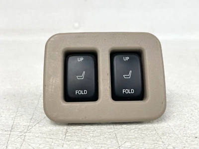 ⭐2015-2017 LINCOLN NAVIGATOR REAR LH & RH POWER SEAT FOLDING BUTTON OEM LOT2599 - Image 1 of 4