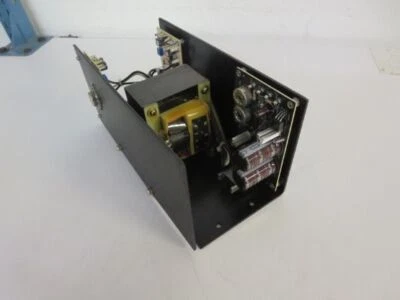 SOLA ELECTRIC 83-15-3216 FUENTE DE ALIMENTACIÓN ENTRADA: 115/230VAC; 47-420HZ Foto 1 de 2