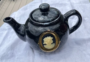 Teiera vintage marmorizzata cammeo nero bordato oro made in Tawain - Foto 1 di 15
