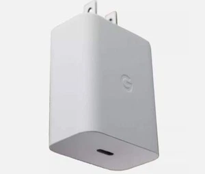 Adaptador de viaje cargador de pared USB-C único Google (30 vatios) - blanco (G9BR1) - Imagen 1 de 6
