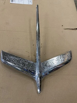 Plymouth Belvedere Plaza Savoy 1956 capó delantero adorno avión pájaro Foto 1 de 4