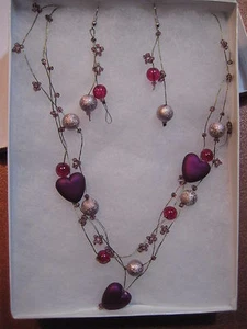 Conjunto de collar y pendientes corazón imitación disfraz moda joyería caja de regalo 13 - Imagen 1 de 3