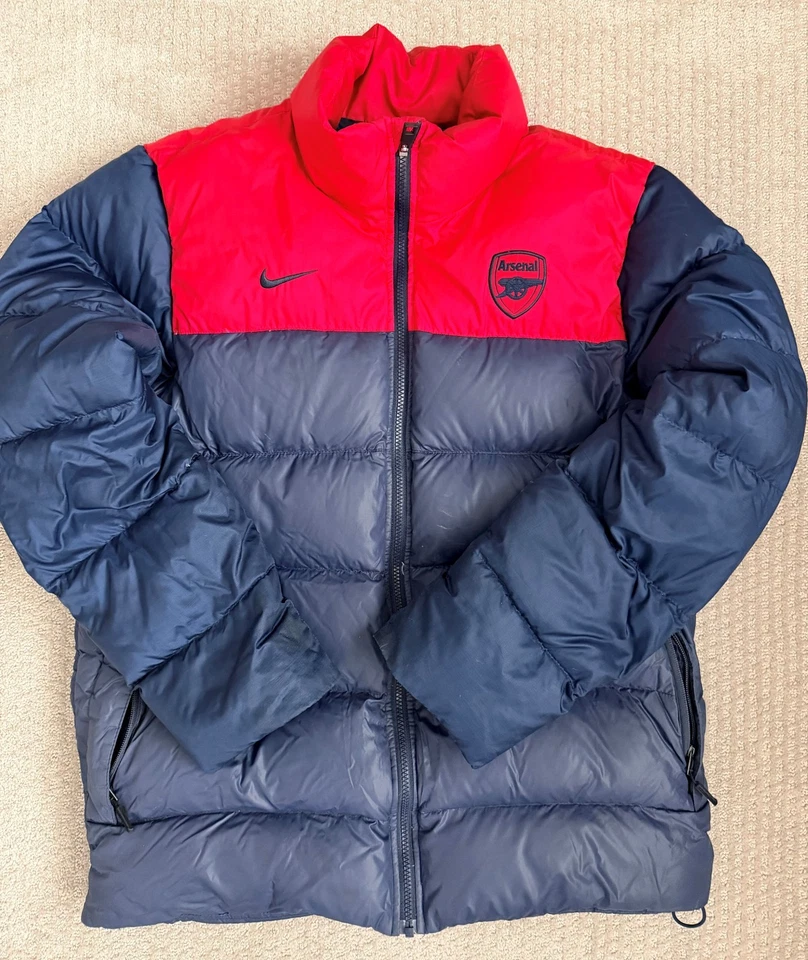 Men's Nike Arsenal EPL Puffer Winter coat Jacket Size Large Red Blue - Image 1 of 2