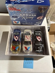 RC 3 Car Set Mark Martin 1/24th - Picture 1 of 3