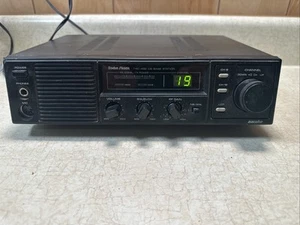 Antena de micrófono de 40 canales estación base de radio CB TRC-492 Radio Shack Navaho de colección - Imagen 1 de 8