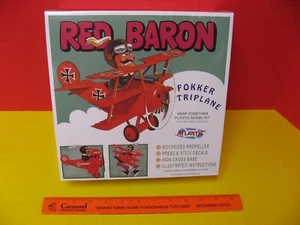 2020 ATLANTIS MOTORIZED RED BARON & FOKKER TRIPLANE WITH IRON CROSS BASE - Picture 1 of 6