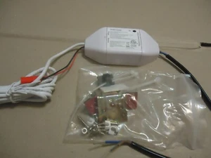 meross Smart Garage Door Opener Remote, model:MSG100 - Picture 1 of 8