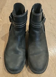 *Clarks Women's Size 9 Maye Strap Black Leather Boots  - Picture 1 of 5