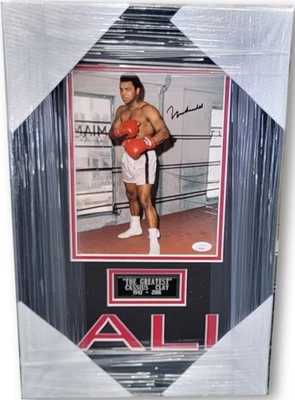 Muhammad Ali Hand Signed Autograph Photo Custom Framed JSA XX76306 - Image 1 of 4