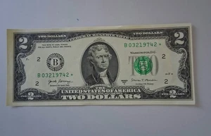Low 160K Run GEM UNC 2017 A $2.00 Star Note with very Fancy Serial number - Picture 1 of 4