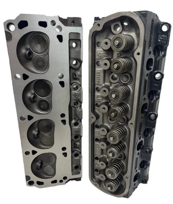 Conjunto de culata de 4 barras Ford GT40P 302 5,0 L CONJUNTO/par original OEM Foto 1 de 4