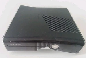 Console Microsoft Xbox 360 S 250 Go Noir Mat Modèle 1439 - Photo 1/9