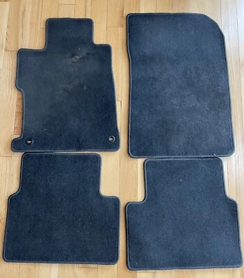 Juego de 4 alfombrillas negras originales Honda Civic 2016-21 SBR, PP EUC Foto 1 de 4