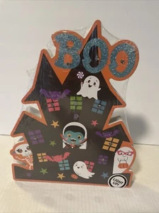 Light Up Halloween Haunted House Table Top Or Wall Decor New - Picture 1 of 5