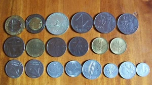 Lotto 20 monete da 1 lira a 1000 lire - Foto 1 di 8