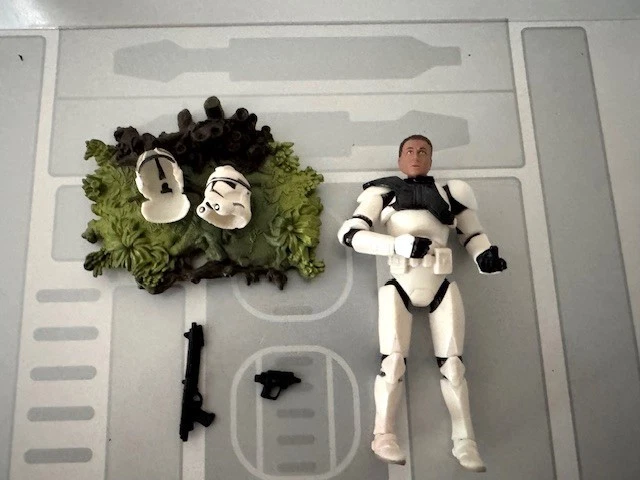 STAR WARS VENGANZA DE LOS SITH #38 AT-TE TANQUE ARTILLERO SUELTO) Foto 1 de 1