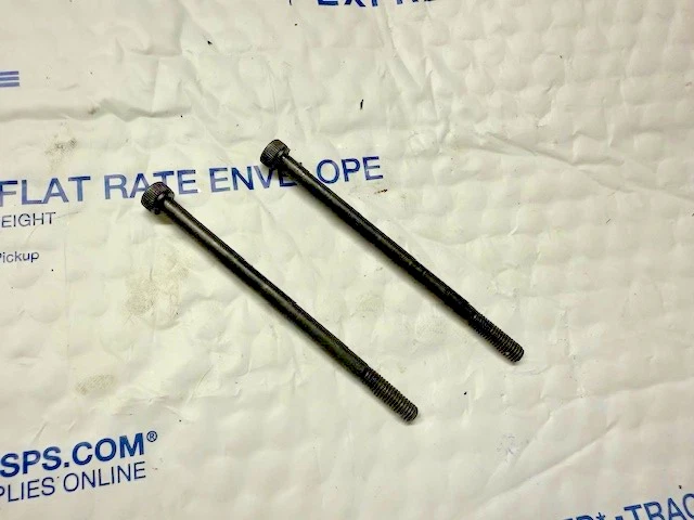 JONSERED 930 920 830 820 TORNILLOS DE CARBURADOR PERNOS OEM #2 Foto 1 de 1