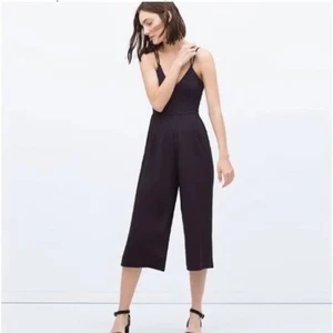 Mono corto Zara WB azul marino con tiras sin mangas recortado mediano - Imagen 1 de 10