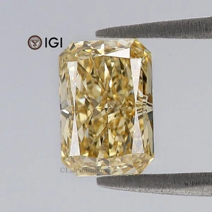1.54 CT IGI Certified Radiant Fancy Intense Yellow Color VS1 Clarity Lab Diamond - Picture 1 of 10