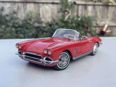 Chevrolet Corvette 1962 convertible modelo clásico 118 Danbury/Franklin como nuevo 1:24 Foto 1 de 4