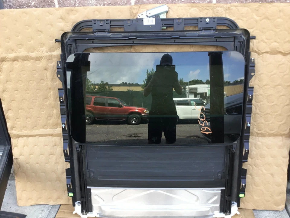 04-07 BMW E60 530xi 530i sedán techo corredizo con motor OEM E P Foto 1 de 4