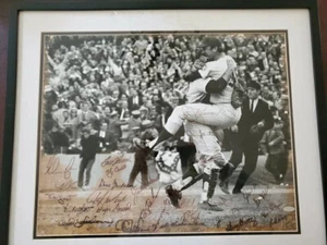 1969 Mets World Series Champs 28 Signed 16x20 Photo FRAMED WITH STEINER COA - Picture 1 of 6