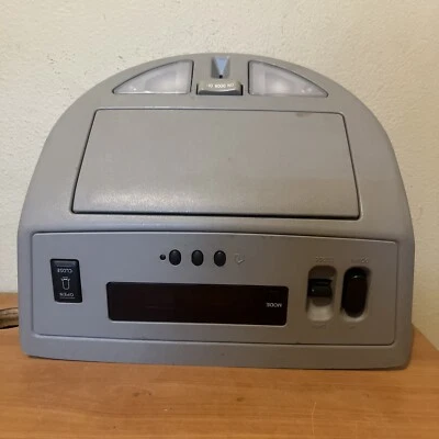 04-07 Infiniti QX56 Nissan Armada almacenamiento superior cúpula mapa luz lámpara OEM gris Foto 1 de 3