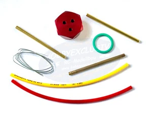 Tankverschluss rot mit Bohrungen und Rohren etc. ( Richter Tankverschluss ) - Bild 1 von 1