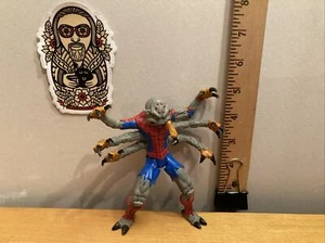 RARE 1995 Marvel Man-Spider Spider-Man Vtg Toy-Biz Figure w/ 1 Pedipalp (fang) - Picture 1 of 7