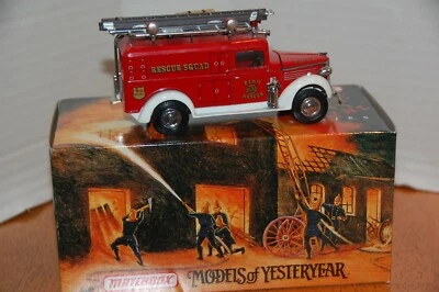 YFE10 1937 GMC Rescue Squad Van 1:43 - Image 1 of 4