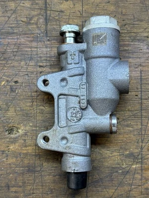 23-24 Rear Brake Assembly OEM Braktec Caliper Master Cylinder GasGas Husqvarna - Image 1 of 2