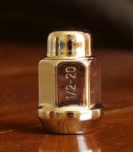 Chrome Domed Acorn Wheel Nut 1/2in Suit Jeep and other US makes - Bild 1 von 3