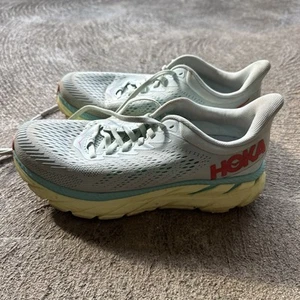 Size 7.5D - Hoka One One Clifton 7 Morning Mist Hot Coral W - Picture 1 of 5