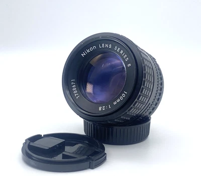 Lente Nikon Serie E 100 mm f/2,8 Ai-S Foto 1 de 4