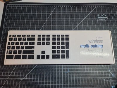 Matias Wireless Aluminum Keyboard FK418BTLS with Backlight Silver - Image 1 of 2