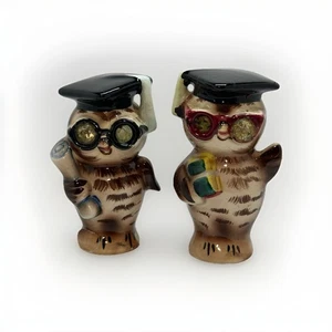 Vintage Graduation Owls Ceramic Salt & Pepper Shakers, Japan - Picture 1 of 12