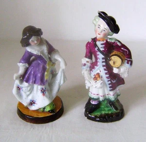Two C.19th Continental Porcelain Figures Man and Woman 14 cm high. - Picture 1 of 11