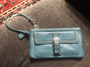 Women’s turquoise blue leather Coach wristlet Wallet