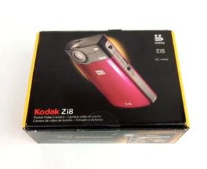 Kodak Zi8 Pocket Video Camera Camcorder Black 4GB Memory Card No Charger - Picture 1 of 7