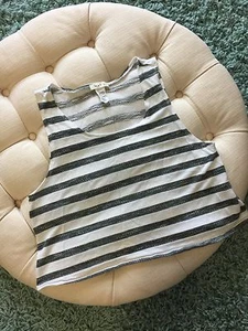 Love J Women's Size Large Knit Top Black and White Stripes A-3 - Picture 1 of 3