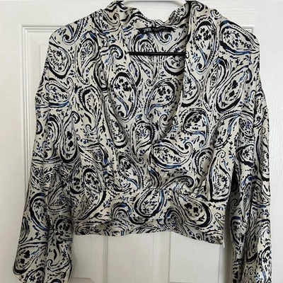 Zara Paisley 印花长袖短衬衫女式中号黑色白色 — 第 1/4 张图片