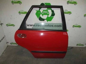 30882908 PUERTA TRASERA DERECHA / 5 PUERTAS / ROJO / 905680 PARA VOLVO V40 FAMIL - Imagen 1 de 8