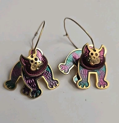 Edgar Berebi Earrings Pierced Enamel Cat Figural Pet Animal Dangle  - Image 1 of 4
