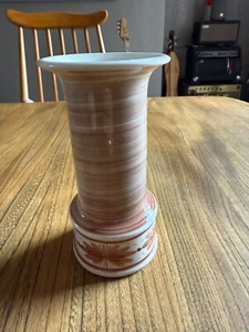 Jersey Pottery redBrown Cream White Floral Vase Collectible Vintage 14.5 cm Tall - Picture 1 of 11